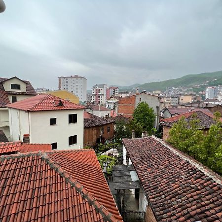 Vila Nikolla โปกราเดซ ภายนอก รูปภาพ